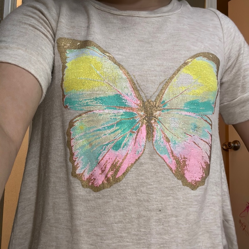 Butterfly soft cream shirt